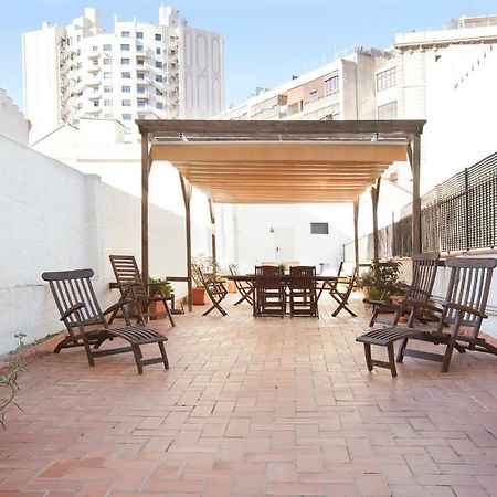 Rent Top Apartments Near Plaza De Catalunya Barcelona Eksteriør billede