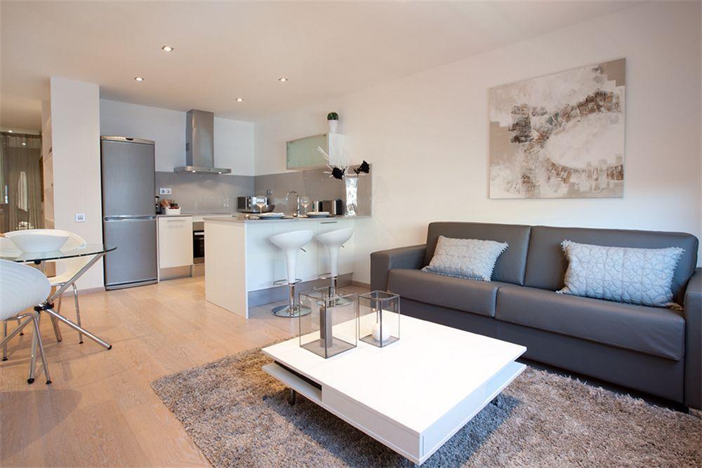 Rent Top Apartments Near Plaza De Catalunya Barcelona Eksteriør billede