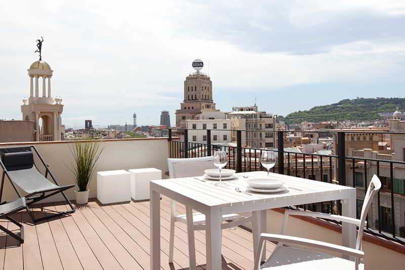 Rent Top Apartments Near Plaza De Catalunya Barcelona Eksteriør billede