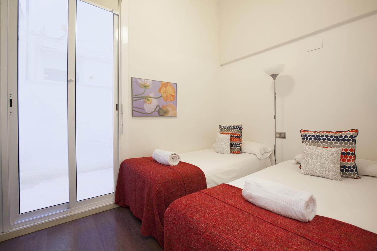 Rent Top Apartments Near Plaza De Catalunya Barcelona Eksteriør billede