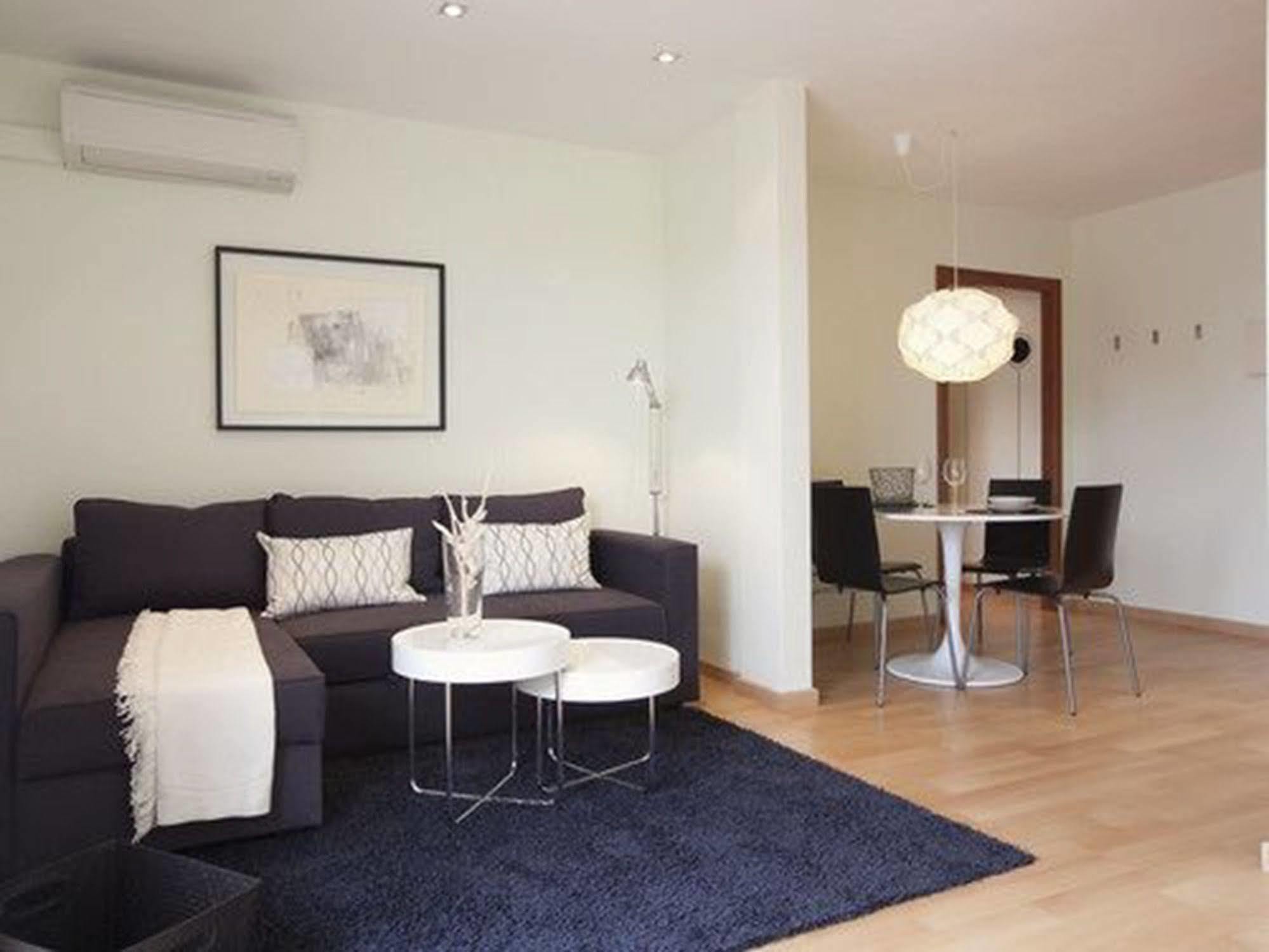 Rent Top Apartments Near Plaza De Catalunya Barcelona Eksteriør billede