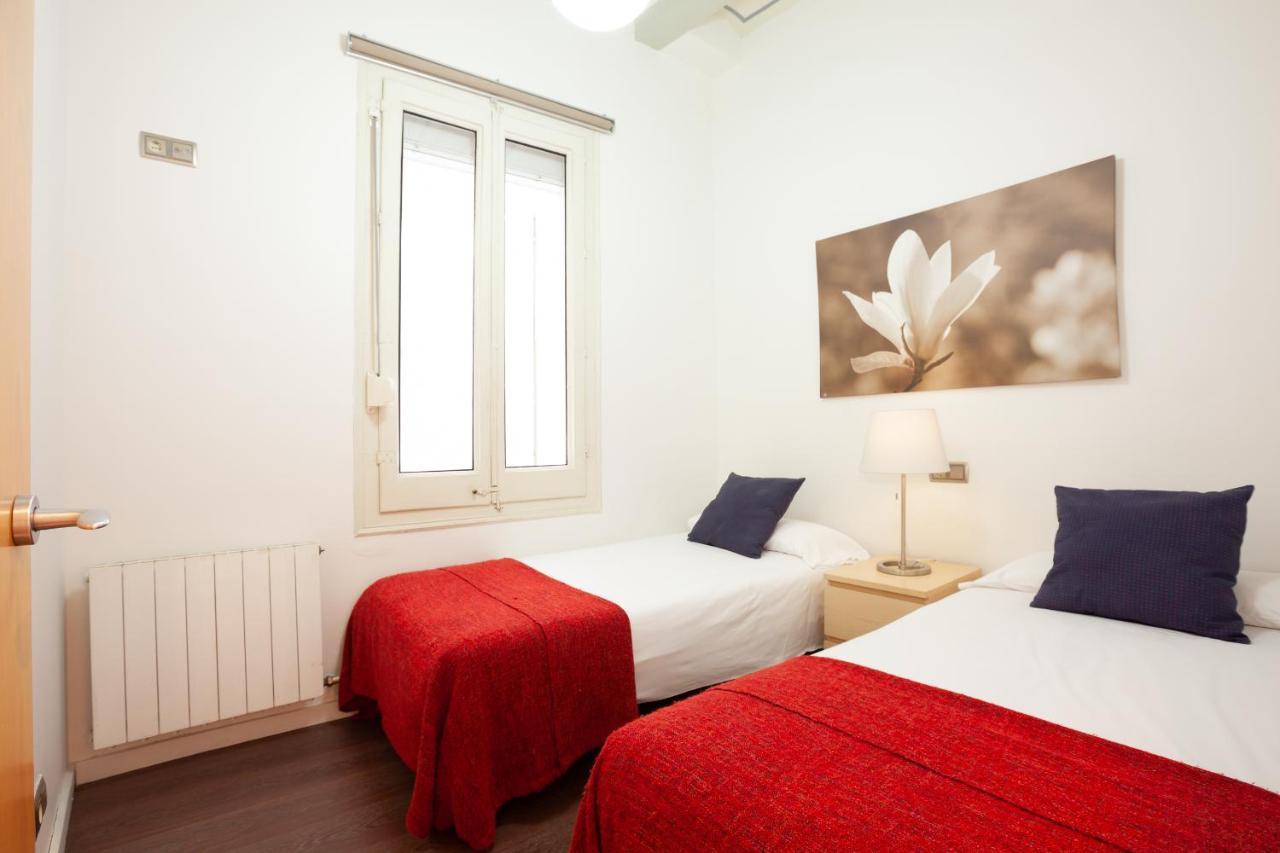 Rent Top Apartments Near Plaza De Catalunya Barcelona Eksteriør billede